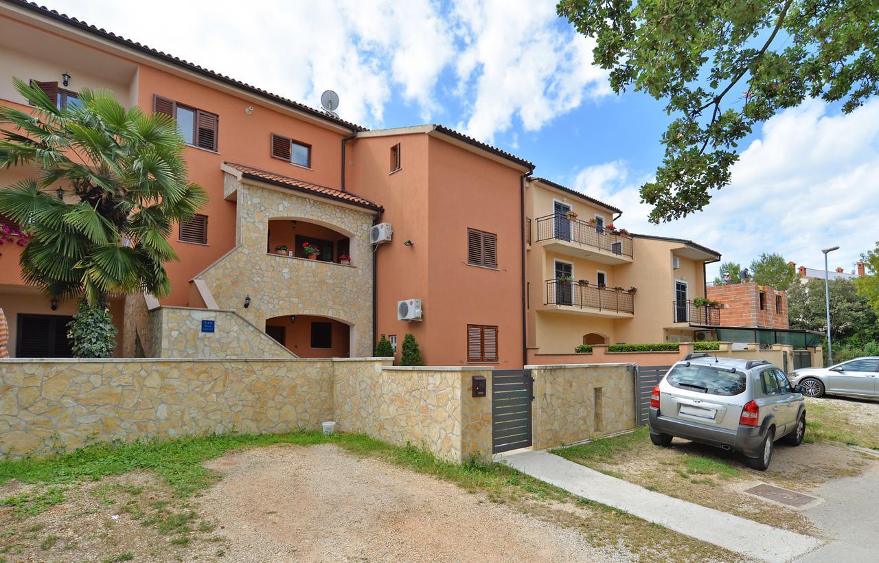 Apartment Puzar 295 Štinjan Exterior foto